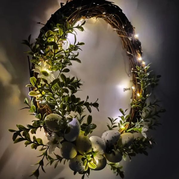 Easter Wreath with or without Lights - Image 3